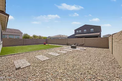11053 E Utah Avenue, Mesa, AZ 85212 - Photo 34