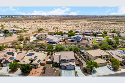 531 S 219th Lane, Buckeye, AZ 85326 - Photo 10