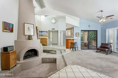10863 N 10th Place, Phoenix, AZ 85020 - Photo 4