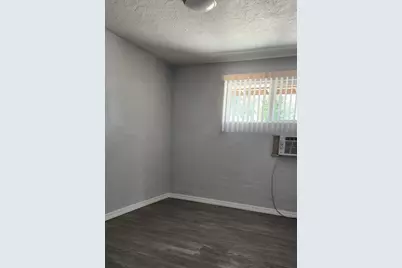 2645 W Morten Avenue #2, Phoenix, AZ 85051 - Photo 6