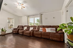 7300 N 51st Ave, Glendale, AZ 85301 - Photo 6