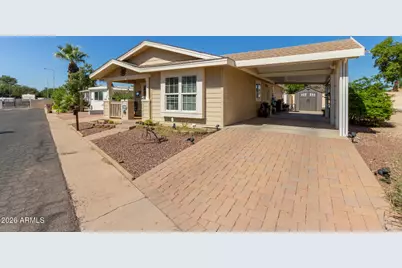 7300 N 51st Avenue #118, Glendale, AZ 85301 - Photo 2