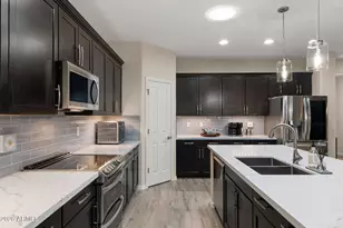 9277 W Buckhorn Trail, Peoria, AZ 85383 - Photo 16
