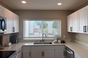 2902 W Straford Dr, Chandler, AZ 85224 - Photo 6
