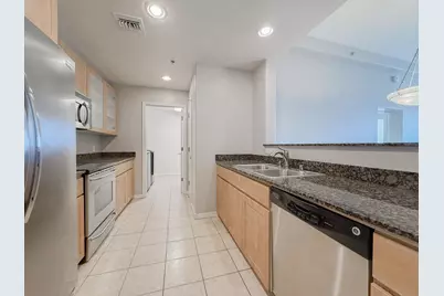 2302 N Central Avenue #405, Phoenix, AZ 85004 - Photo 10