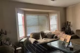 1338 E Pedro Rd, Phoenix, AZ 85042 - Photo 8