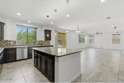1471 E Flamingo Way, Gilbert, AZ 85297 - Photo 10