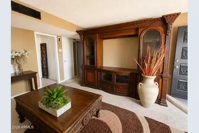6411 W Verde Lane, Phoenix, AZ 85033 - Photo 2