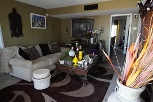 6411 W Verde Ln, Phoenix, AZ 85033 - Photo 32