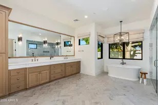 5502 E Mariposa St, Phoenix, AZ 85018 - Photo 18