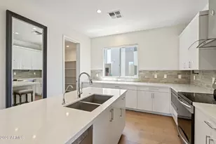 16510 N 92nd St, Scottsdale, AZ 85260 - Photo 38