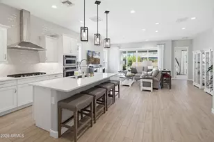2120 E Park View Ln, Phoenix, AZ 85024 - Photo 6
