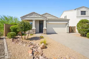 2120 E Park View Ln, Phoenix, AZ 85024 - Photo 2