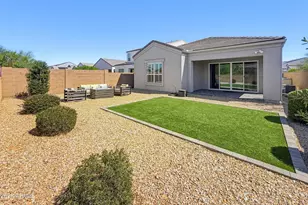 2120 E Park View Ln, Phoenix, AZ 85024 - Photo 16