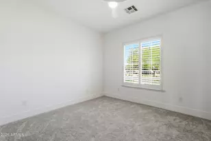 215 S Parkcrest St, Gilbert, AZ 85296 - Photo 34