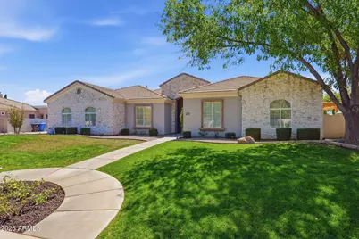 215 S Parkcrest Street, Gilbert, AZ 85296 - Photo 4