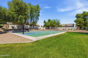 215 S Parkcrest St, Gilbert, AZ 85296 - Photo 64