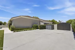 215 S Parkcrest St, Gilbert, AZ 85296 - Photo 62