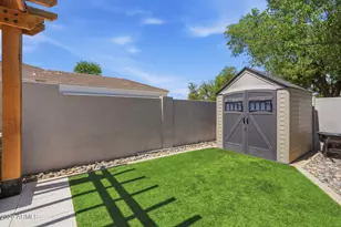 215 S Parkcrest St, Gilbert, AZ 85296 - Photo 48