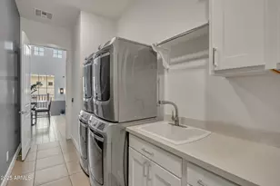 2652 E Pelican Ct, Gilbert, AZ 85297 - Photo 30