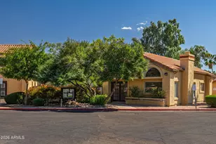653 W Guadalupe Rd, Mesa, AZ 85210 - Photo 14