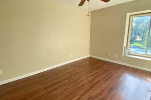 8044 N 32nd Ln, Phoenix, AZ 85051 - Photo 12