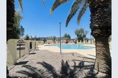 8044 N 32nd Lane, Phoenix, AZ 85051 - Photo 18