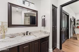 8701 N 64th Pl, Paradise Valley, AZ 85253 - Photo 64