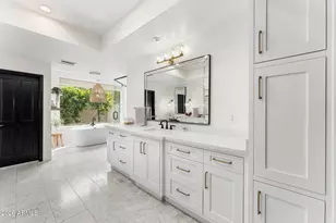 8701 N 64th Pl, Paradise Valley, AZ 85253 - Photo 38