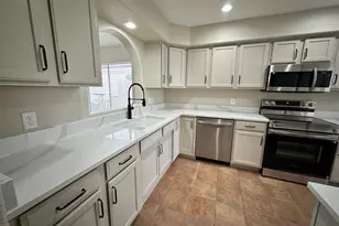 12237 N Gambel Dr, Fountain Hills, AZ 85268 - Photo 2