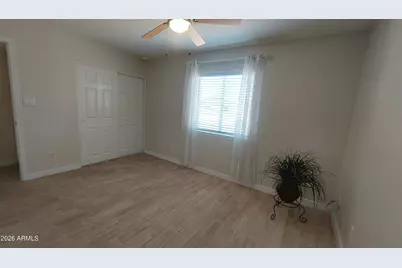 3418 W Mandalay Lane, Phoenix, AZ 85053 - Photo 14