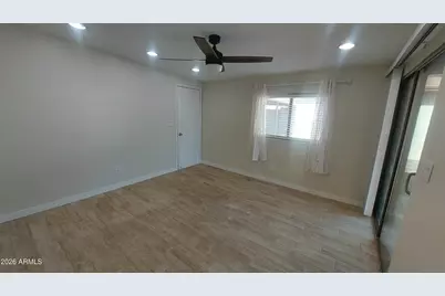 3418 W Mandalay Lane, Phoenix, AZ 85053 - Photo 12