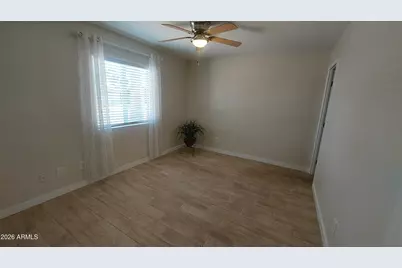 3418 W Mandalay Lane, Phoenix, AZ 85053 - Photo 16