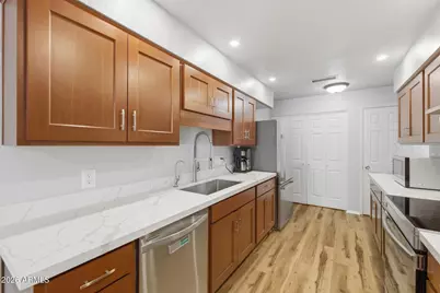 1201 E Northshore Drive #125, Tempe, AZ 85283 - Photo 12