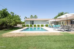 821 E Desert Park Ln, Phoenix, AZ 85020 - Photo 38