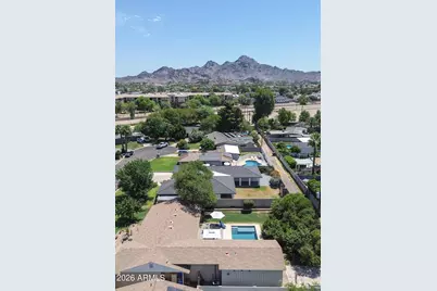 821 E Desert Park Lane, Phoenix, AZ 85020 - Photo 48