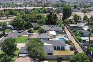 821 E Desert Park Ln, Phoenix, AZ 85020 - Photo 48