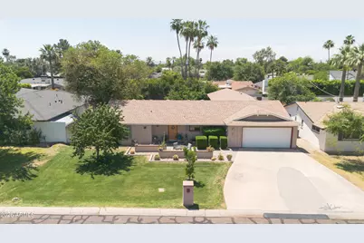 821 E Desert Park Lane, Phoenix, AZ 85020 - Photo 44