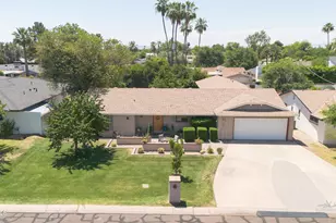 821 E Desert Park Ln, Phoenix, AZ 85020 - Photo 44