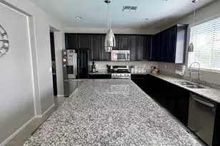 13080 N 147th Dr, Surprise, AZ 85379 - Photo 10