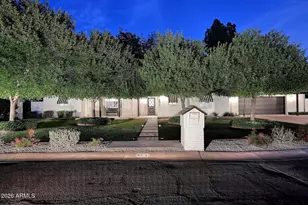 6815 N 2nd St, Phoenix, AZ 85012 - Photo 1
