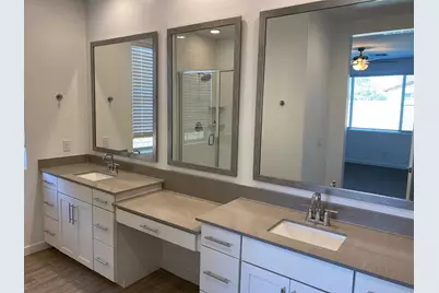 130 E Elmwood Place, Chandler, AZ 85249 - Photo 14