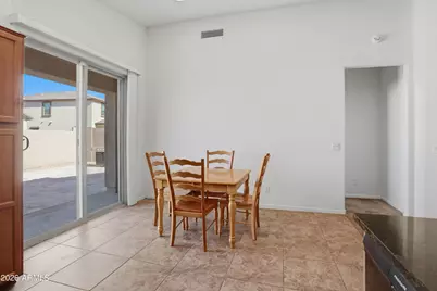 260 N 199th Drive, Buckeye, AZ 85326 - Photo 8
