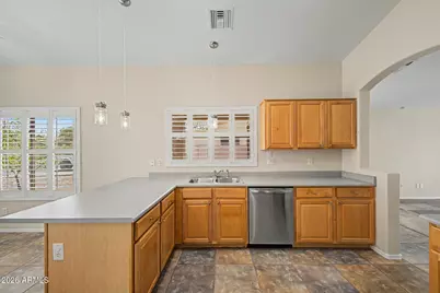 3239 E Woodside Way, Gilbert, AZ 85297 - Photo 12