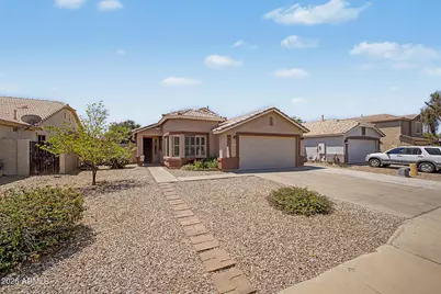 3239 E Woodside Way, Gilbert, AZ 85297 - Photo 4