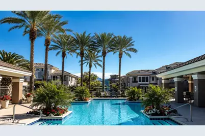 15221 N Clubgate Drive #2036, Scottsdale, AZ 85254 - Photo 2