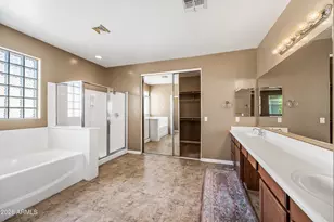 43294 W Bailey Dr, Maricopa, AZ 85138 - Photo 42