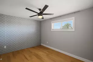 4240 E Desert Cactus St, Phoenix, AZ 85032 - Photo 28