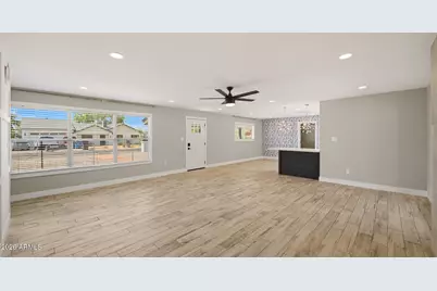 4240 E Desert Cactus Street, Phoenix, AZ 85032 - Photo 18