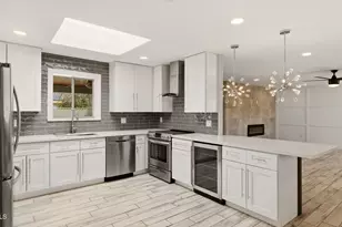 4240 E Desert Cactus St, Phoenix, AZ 85032 - Photo 10
